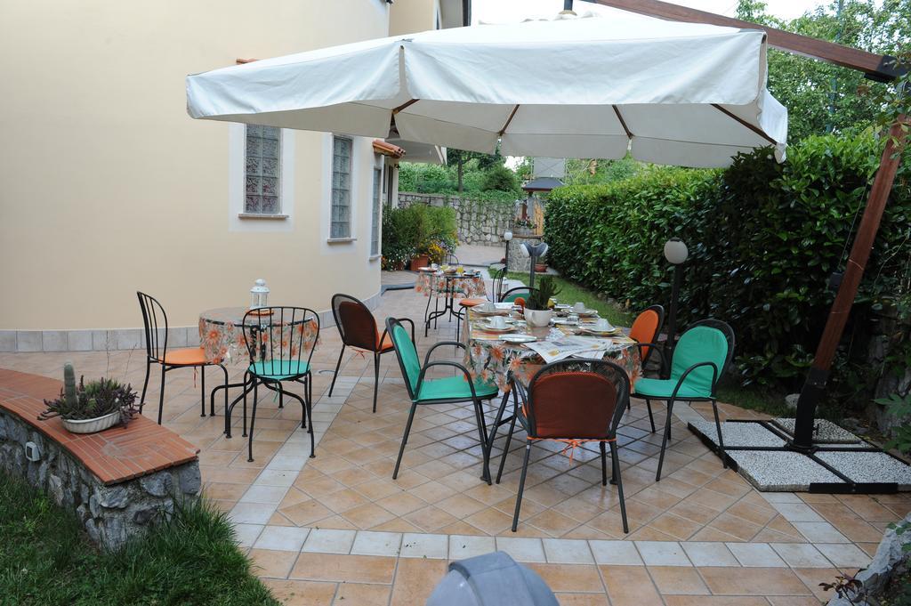 A 2 Passi Dagli Dei Bed and Breakfast Agerola Eksteriør billede